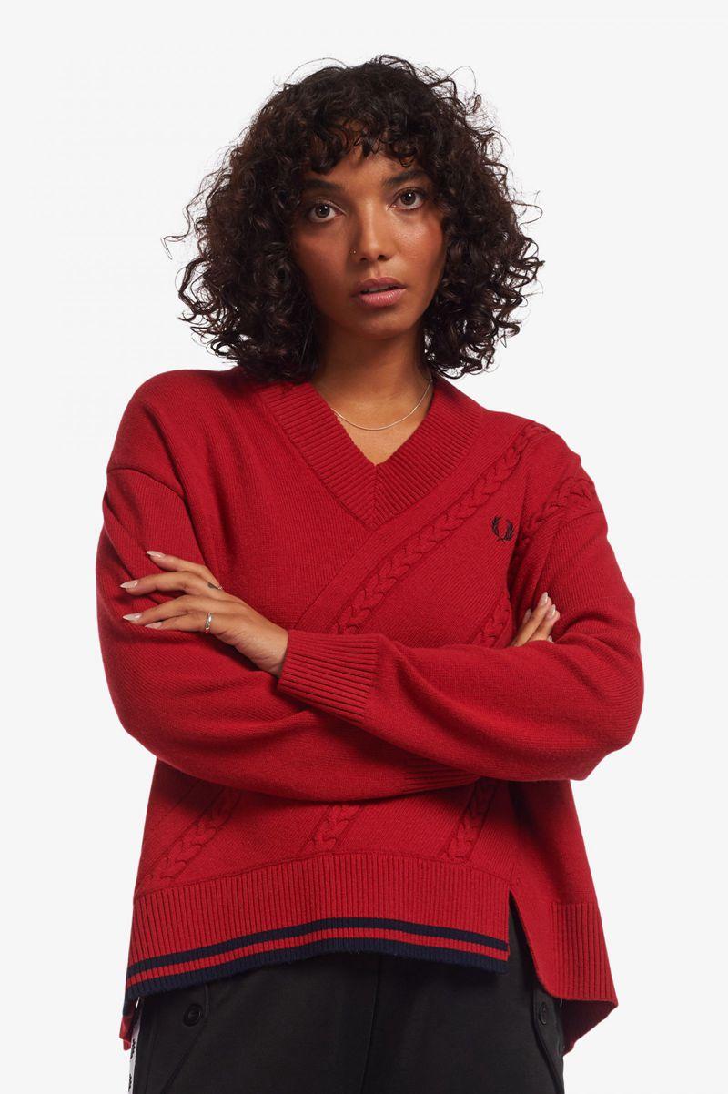 Red Fred Perry Split Hem Cable Knit Jumper Women\'s Knitwear | PH 1932TCEV